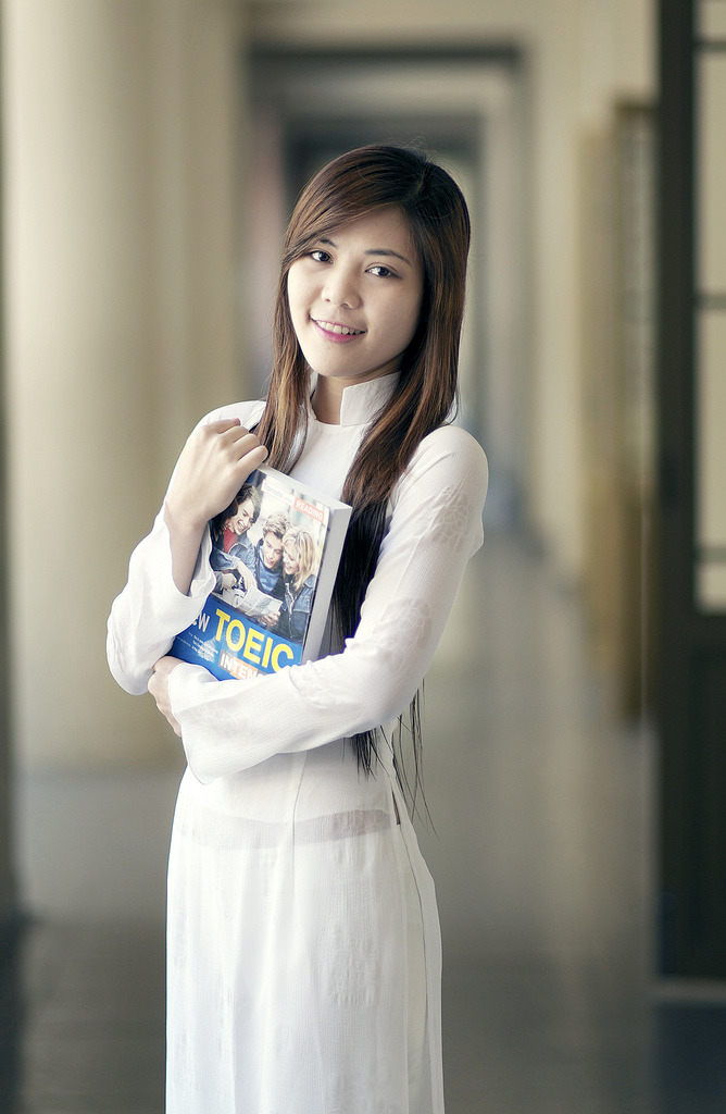 部长大人漂亮的妻子